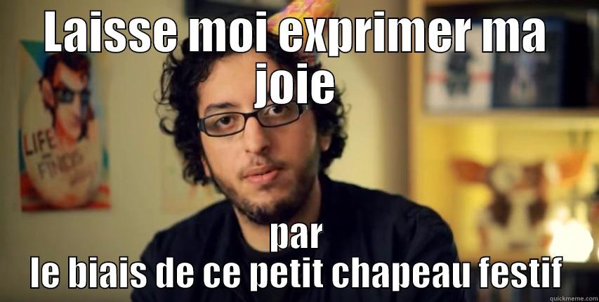 Karim Debbache Crossed #14 - LAISSE MOI EXPRIMER MA JOIE PAR LE BIAIS DE CE PETIT CHAPEAU FESTIF Misc