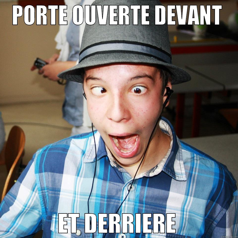 PORTE OUVERTE DEVANT ET DERRIERE Misc