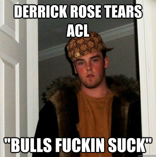 Derrick Rose tears ACL 