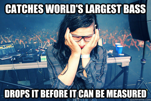 CATCHES WORlD'S LARGEST BASS drops it before it can be measured - CATCHES WORlD'S LARGEST BASS drops it before it can be measured  Skrillexguiz