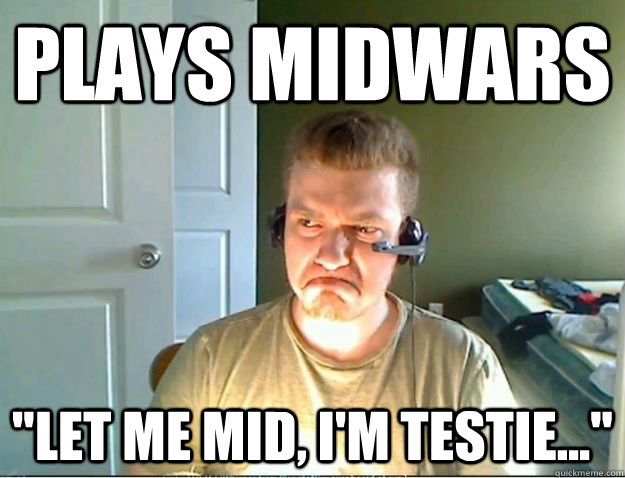 Plays Midwars 