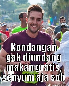  KONDANGAN GAK DIUNDANG MAKAN GRATIS, SENYUM AJA SOB Ridiculously photogenic guy