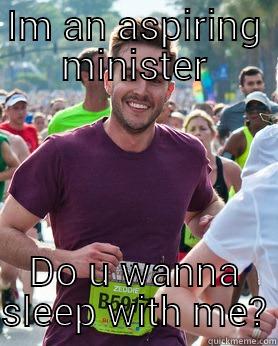 IM AN ASPIRING MINISTER DO U WANNA SLEEP WITH ME? Ridiculously photogenic guy