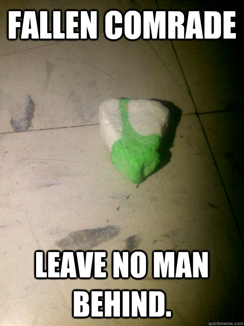 Fallen Comrade Leave no man behind. - Fallen Comrade Leave no man behind.  Ultimate Sacrific
