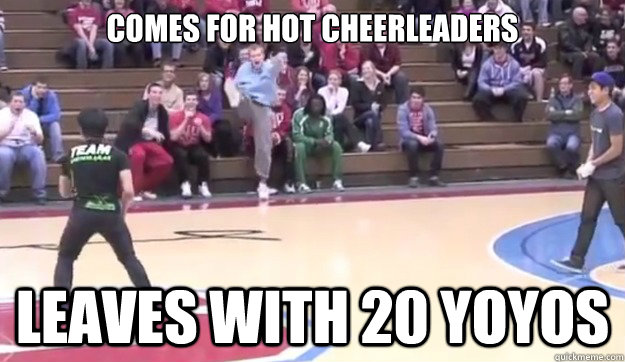 Comes for hot cheerleaders leaves with 20 yoyos - Comes for hot cheerleaders leaves with 20 yoyos  Enthusiastic blue shirt guy