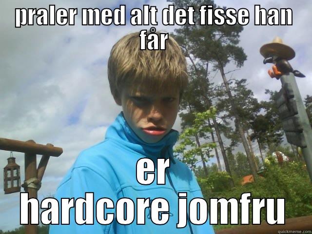 PRALER MED ALT DET FISSE HAN FÅR ER HARDCORE JOMFRU Misc