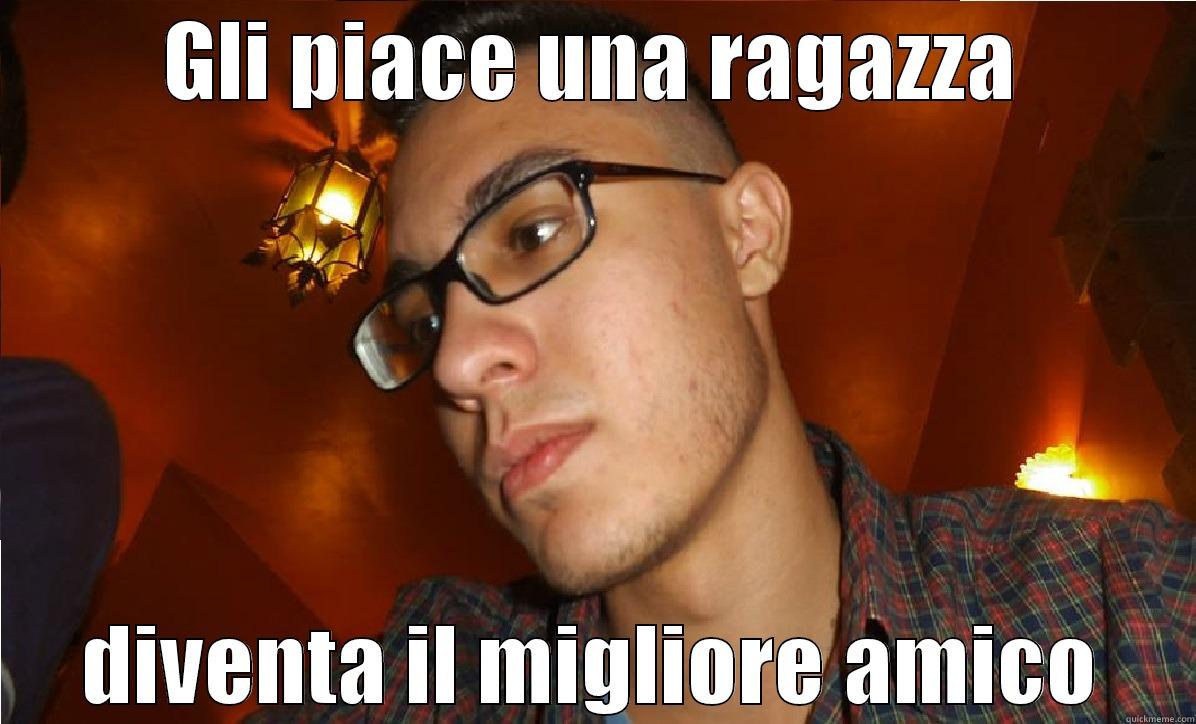 GLI PIACE UNA RAGAZZA DIVENTA IL MIGLIORE AMICO Misc