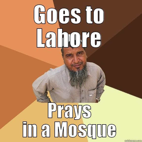 La Hore - GOES TO LAHORE PRAYS IN A MOSQUE Ordinary Muslim Man