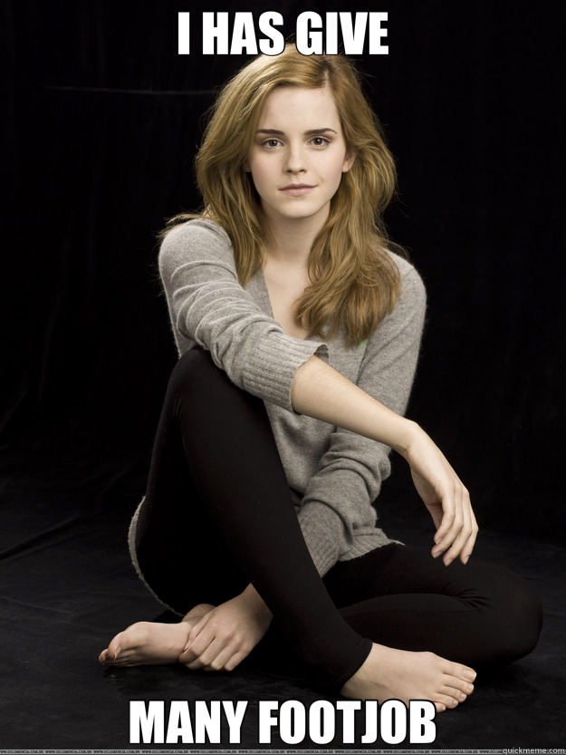 I HAS GIVE MANY FOOTJOB  Emma Watson Feet
