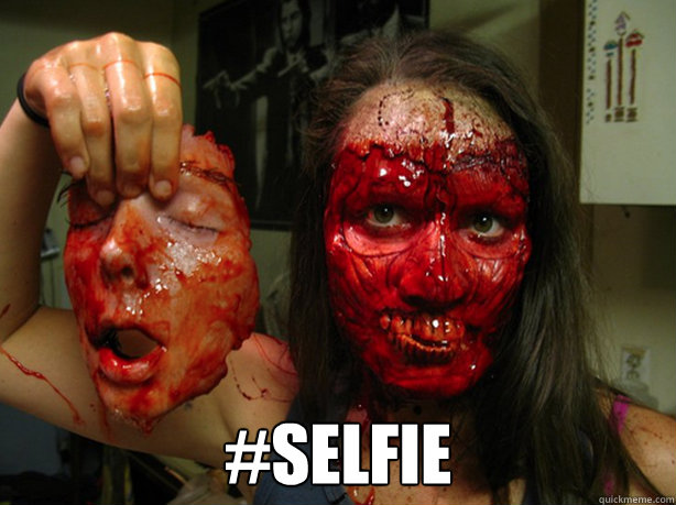  #SELFIE  faceless girl